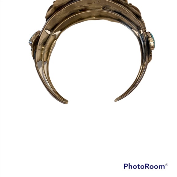 Sterling Silver turquoise cuff bracelet - Picture 2 of 4